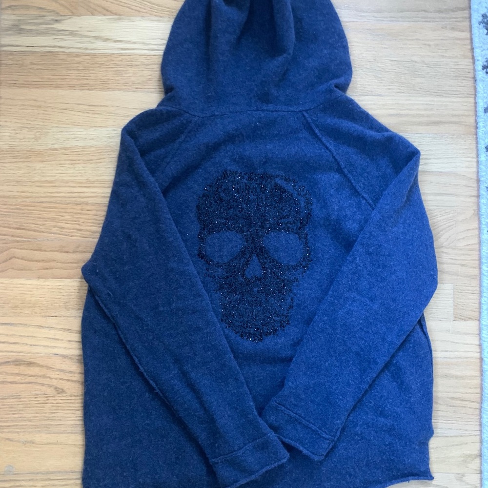 27 Miles cashmere sweater with skull on back. M